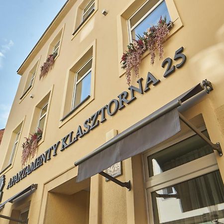 Apartamenty Klasztorna 25 Познань Экстерьер фото